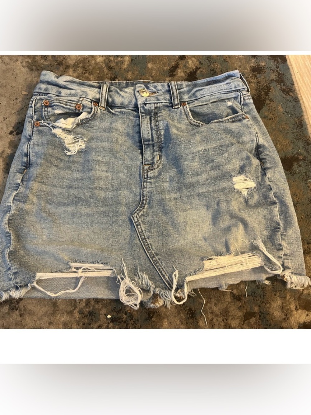 American Eagle Outfitters Light Blue Distressed Denim Mini Skirt